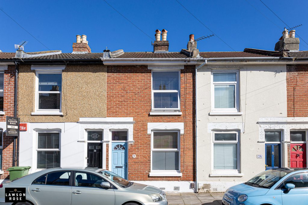 2 bedroom house Sold STC, Londesborough Road, Southsea, PO4
