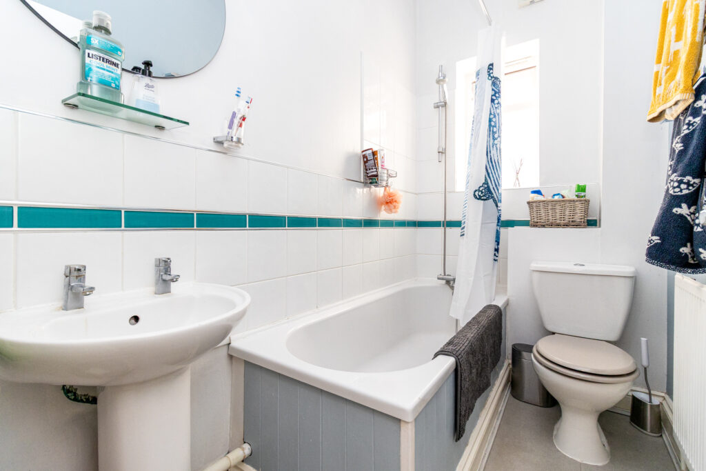 2 bedroom property for sale, St. Andrews Road, Southsea, PO5 – photo 9