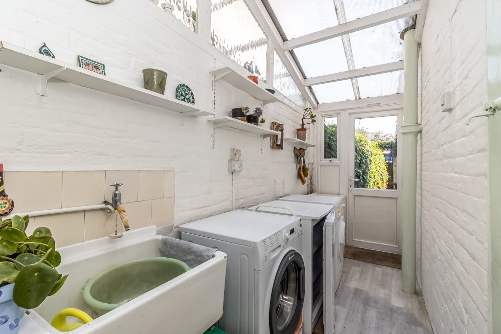 3 bedroom house Sold STC, Haslemere Road, Southsea, PO4 – photo 17