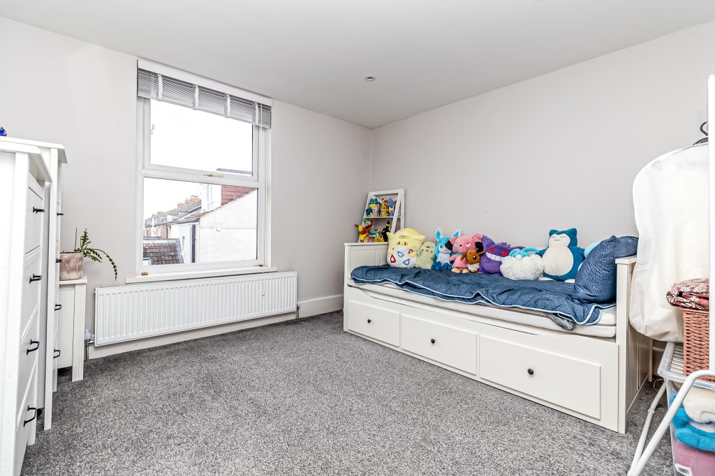 4 bedroom house Sold STC, Hester Road, Southsea, PO4 – photo 11