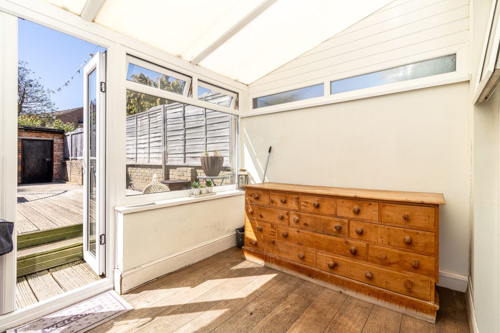 3 bedroom house Sold STC, Hollam Road, Southsea, PO4 – photo 6