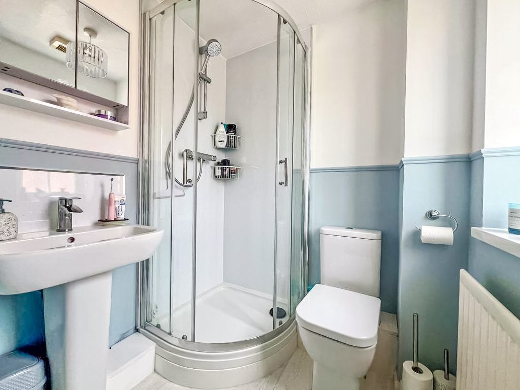 3 bedroom house Sold STC, Milebush Road, Southsea, PO4 – photo 6