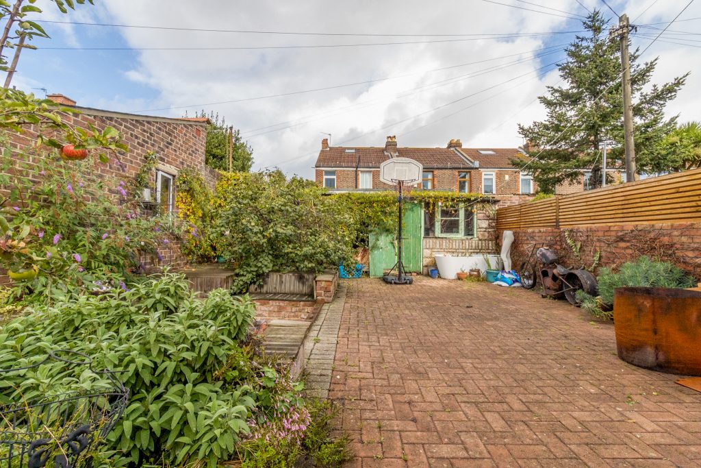 5 bedroom house Sold STC, Locksway Road, Southsea, PO4 – photo 11