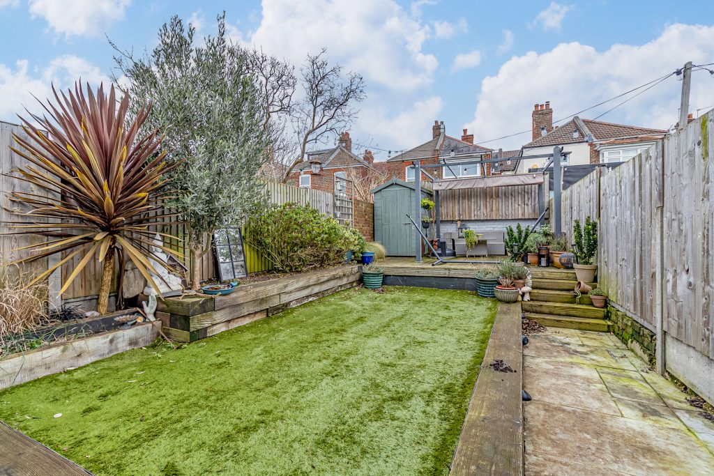 3 bedroom house Sold STC, Clegg Road, Southsea, PO4 – photo 18