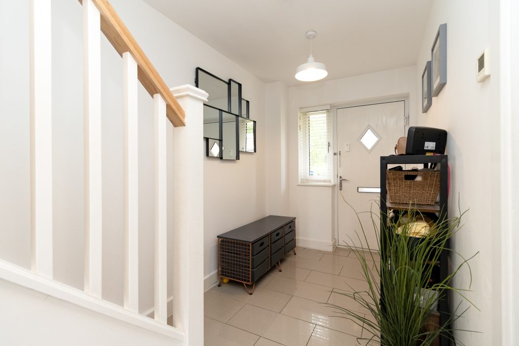 3 bedroom house Sold STC, Gleave Close, Southsea, PO4 – photo 8