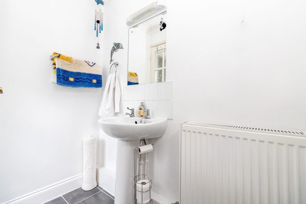 3 bedroom house Sold STC, Addison Road, Southsea, PO4 – photo 11