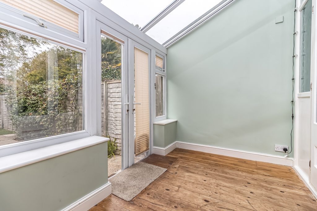 3 bedroom house Sold STC, Winter Road, Southsea, PO4 – photo 13