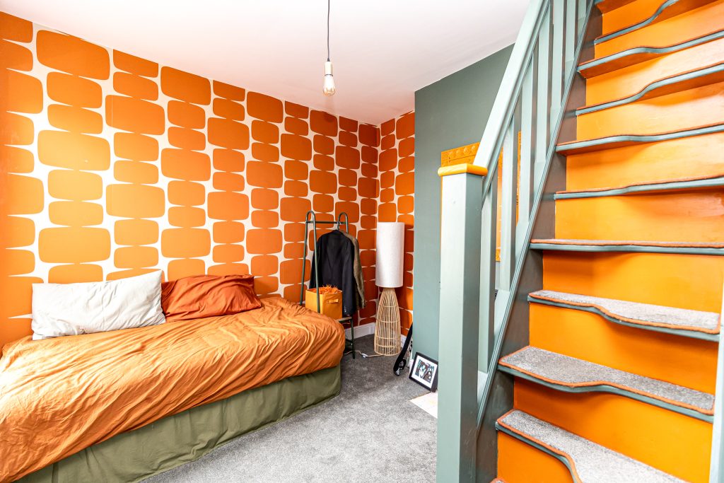 2 bedroom house Sold STC, Cromwell Road, Southsea, PO4 – photo 15