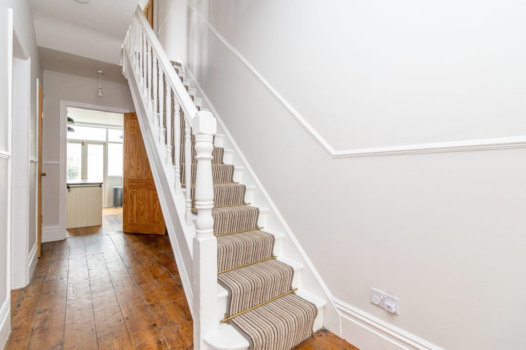 3 bedroom house Sold STC, Winter Road, Southsea, PO4 – photo 19