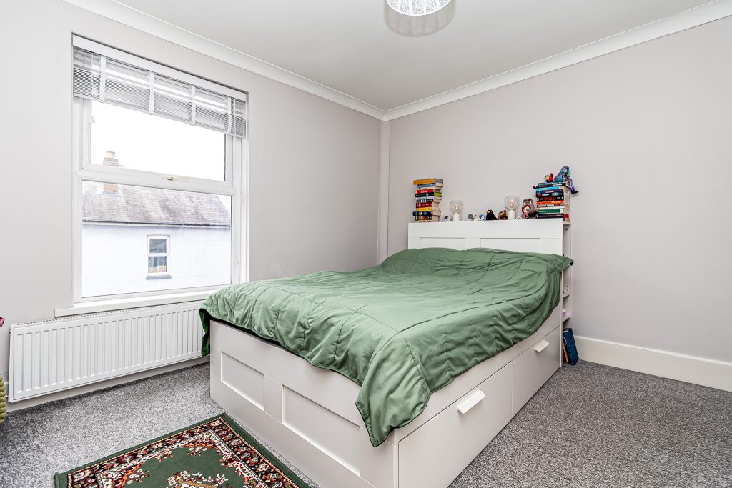 4 bedroom house Sold STC, Hester Road, Southsea, PO4 – photo 24