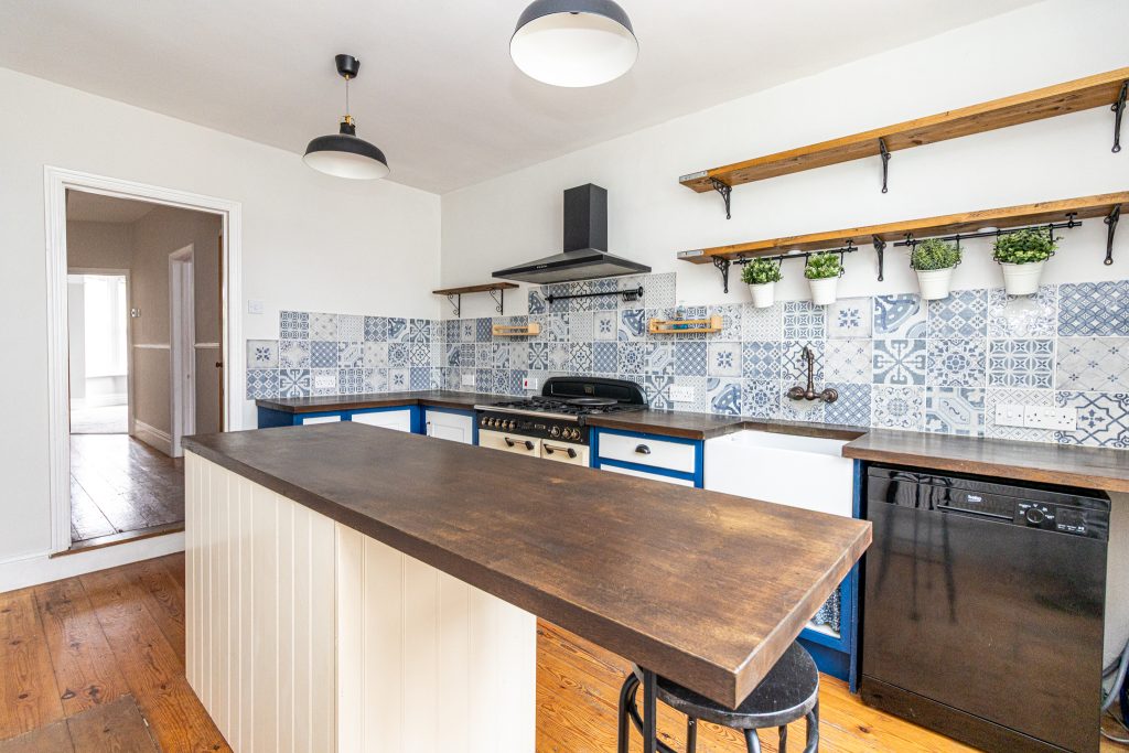 3 bedroom house Sold STC, Winter Road, Southsea, PO4 – photo 25