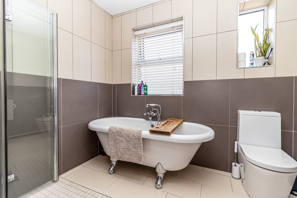 4 bedroom house Sold STC, Crofton Road, Southsea, PO4 – photo 22