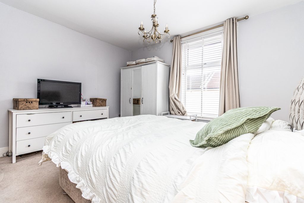 3 bedroom house Sold STC, Napier Road, Southsea, PO5 – photo 18