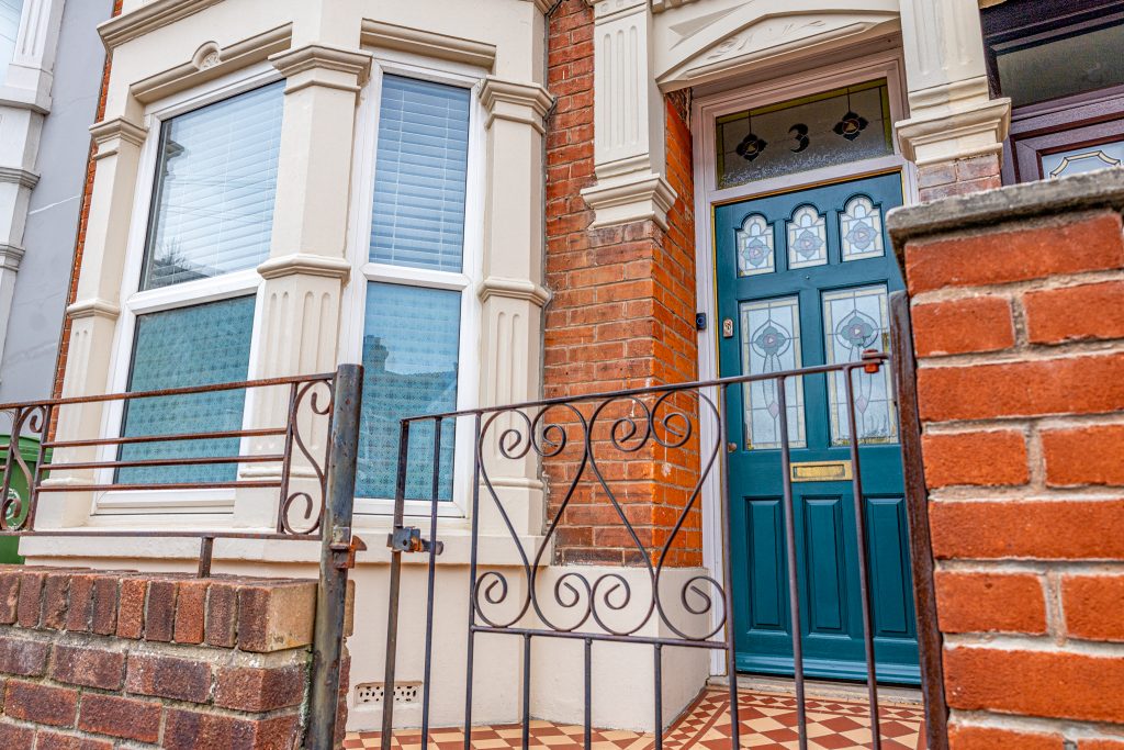 3 bedroom house Sold STC, Winter Road, Southsea, PO4 – photo 34