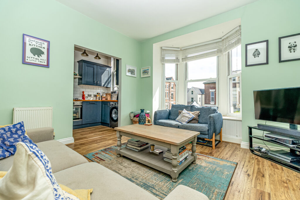 2 bedroom property for sale, St. Andrews Road, Southsea, PO5 – photo 4
