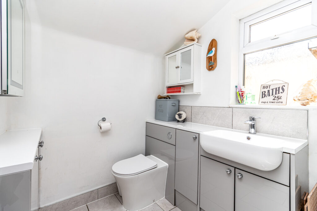 2 bedroom house for sale, Vernon Avenue, Southsea, PO4 – photo 12