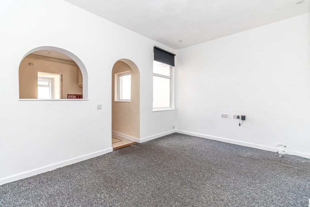 3 bedroom house for sale, Folkestone Road, Portsmouth, PO3 – photo 4