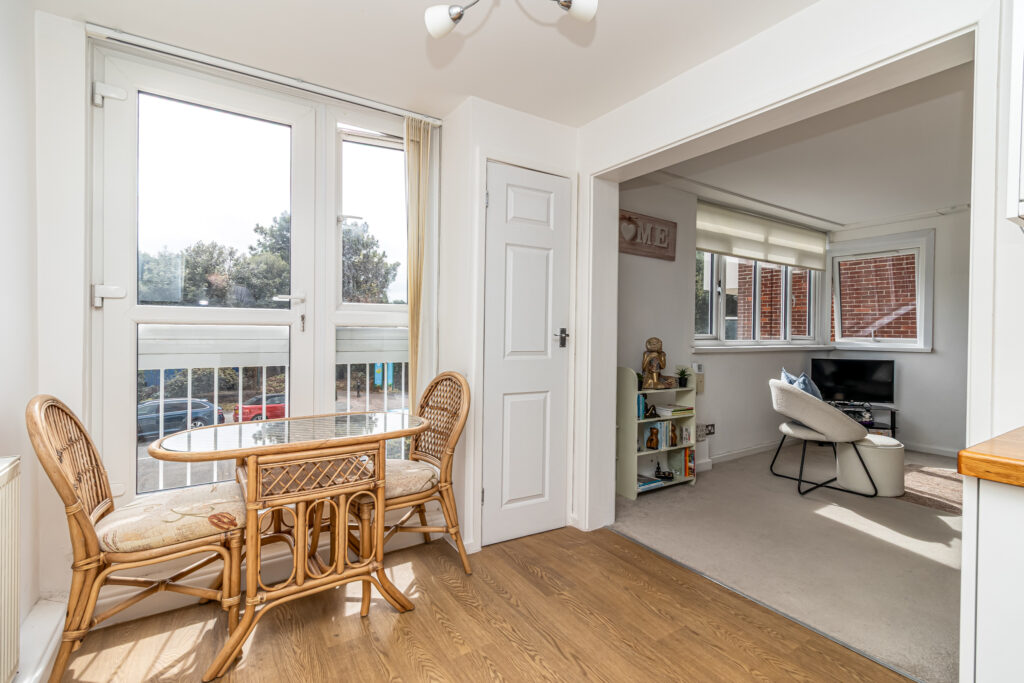 2 bedroom flat for sale, Eastern Parade, Gannet House, PO4 – photo 15