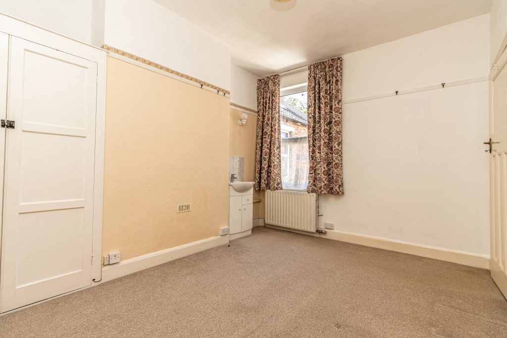 4 bedroom house Sold STC, St. Peters Grove, Southsea, PO5 – photo 14