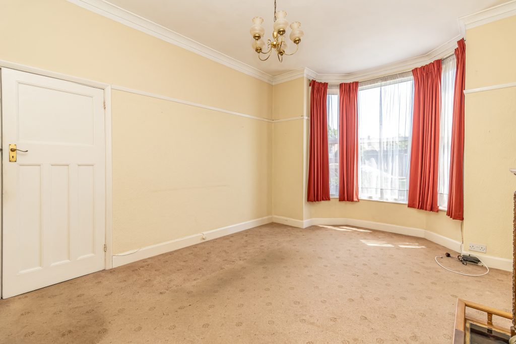 4 bedroom house Sold STC, St. Peters Grove, Southsea, PO5 – photo 2