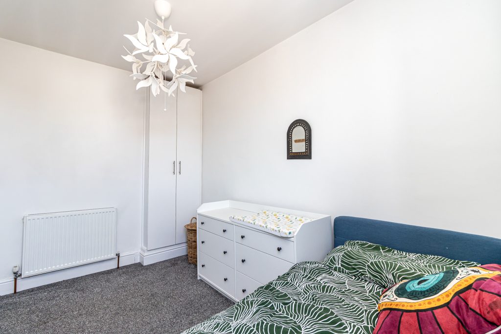 2 bedroom house Sold STC, Methuen Road, Southsea, PO4 – photo 14