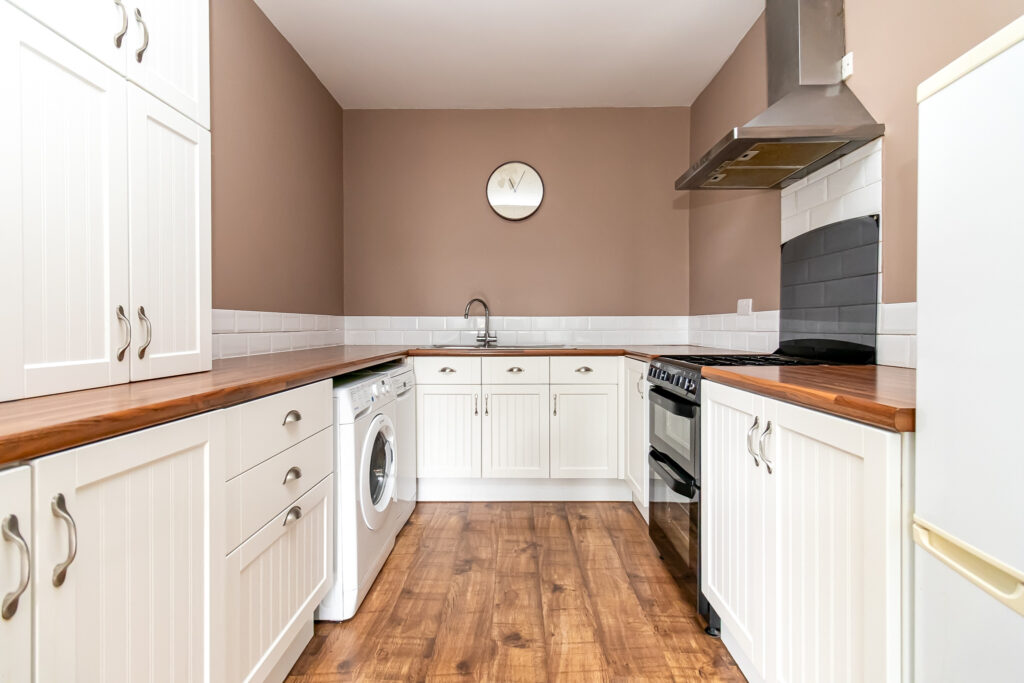 2 bedroom property for sale, Marmion Road, Southsea, PO5 – photo 11