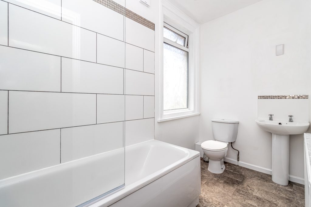 3 bedroom house Sold STC, Prince Albert Road, Southsea, PO4 – photo 6