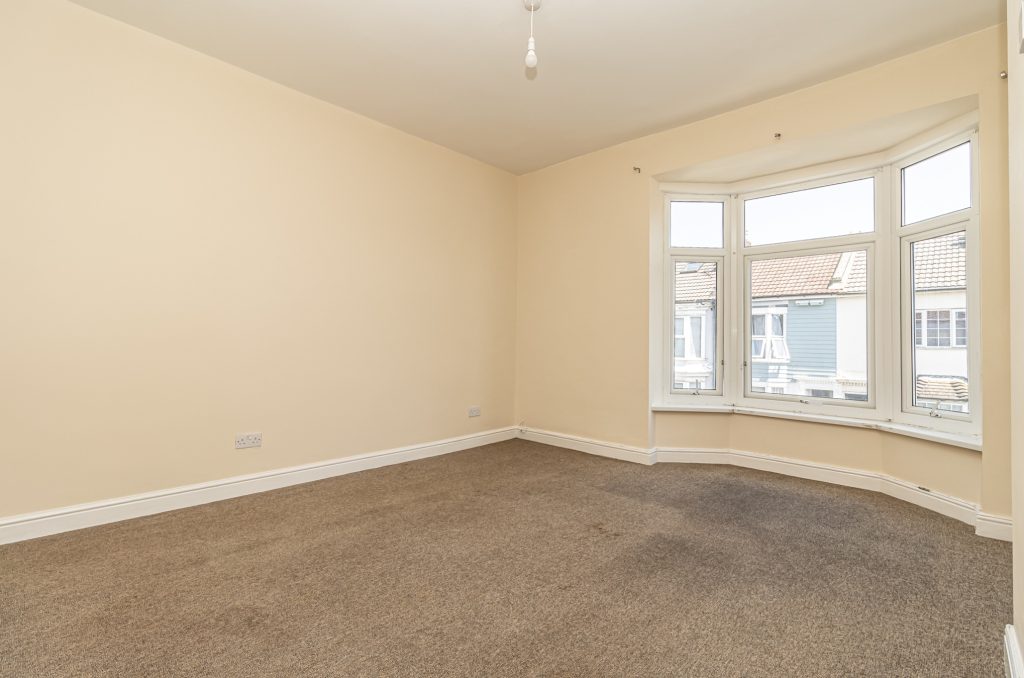 3 bedroom house Sold STC, Prince Albert Road, Southsea, PO4 – photo 17