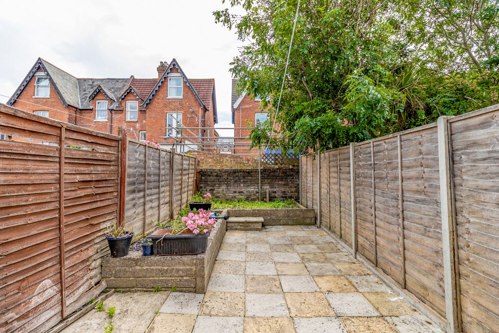 2 bedroom property for sale, St. Davids Road, Southsea, PO5 – photo 16
