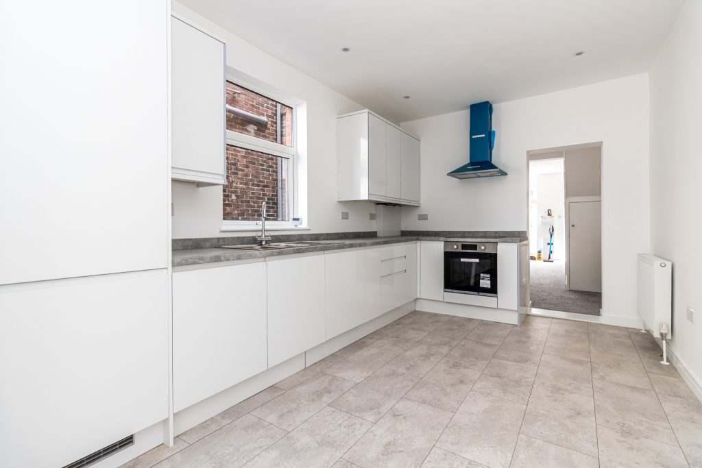 3 bedroom house Sold STC, Catisfield Road, Southsea, PO4 – photo 16