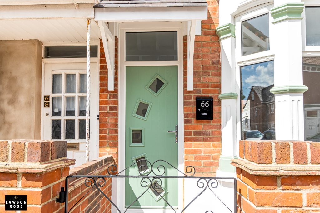3 bedroom house Sold STC, Catisfield Road, Southsea, PO4 – photo 25