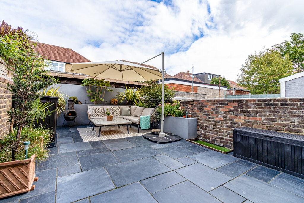 3 bedroom house Sold STC, Grayshott Road, Southsea, PO4 – photo 38