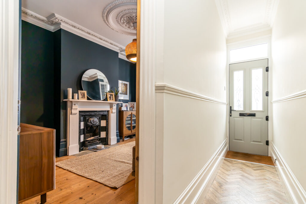 3 bedroom house Sold STC, Grayshott Road, Southsea, PO4 – photo 5