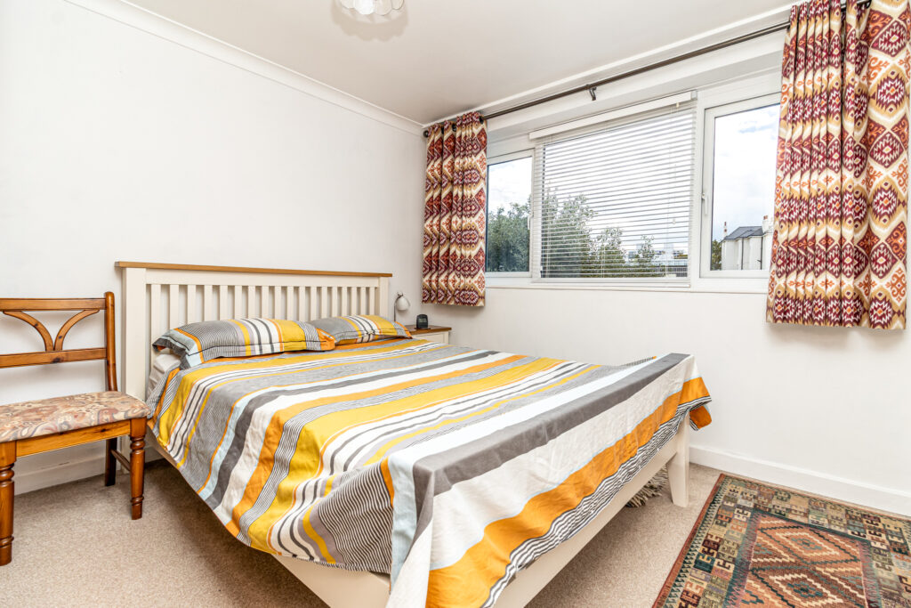 2 bedroom flat for sale, Victoria Road South, Southsea, PO5 – photo 6