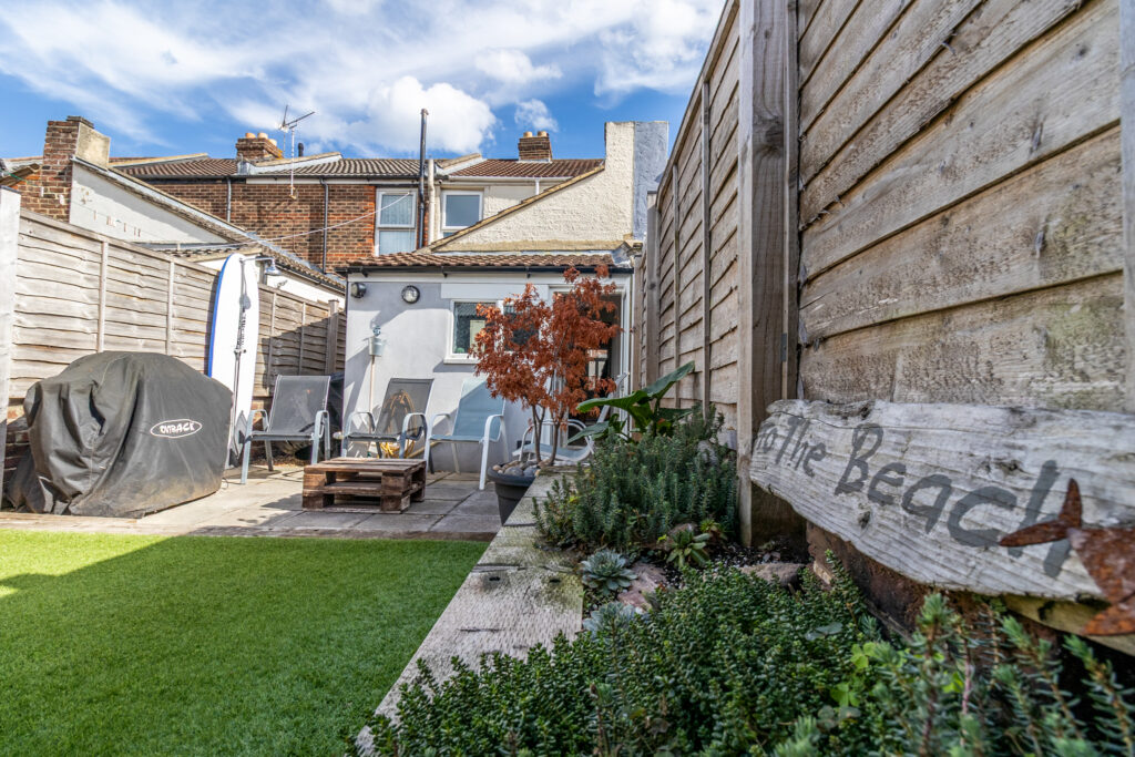 2 bedroom house for sale, Ruskin Road, Southsea, PO4 – photo 8