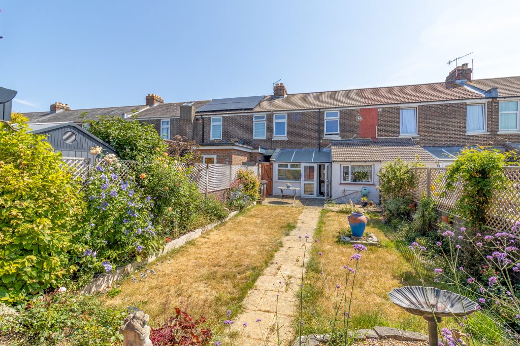 3 bedroom house Sold STC, Mayles Road, Southsea, PO4 – photo 9