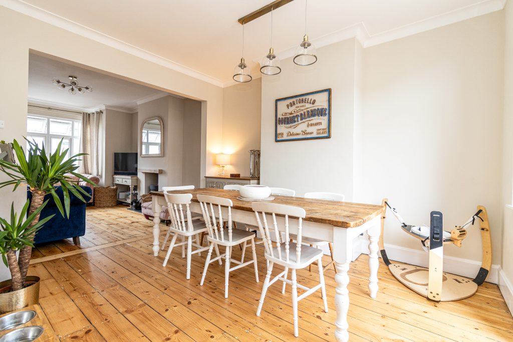 3 bedroom house for sale, Fernhurst Road, Southsea, PO4 – photo 2