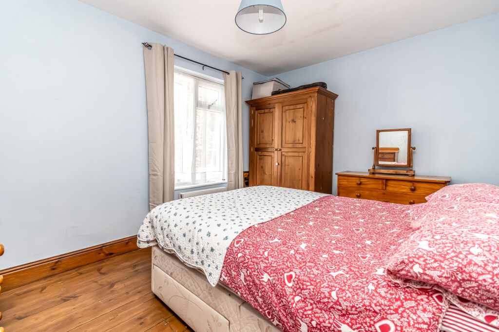 2 bedroom house Sold STC, Worsley Street, Southsea, PO4 – photo 11