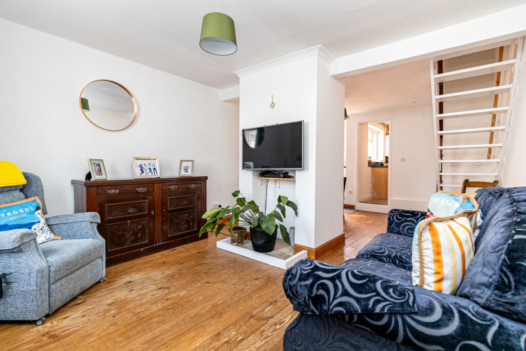 2 bedroom house Sold STC, Worsley Street, Southsea, PO4 – photo 2
