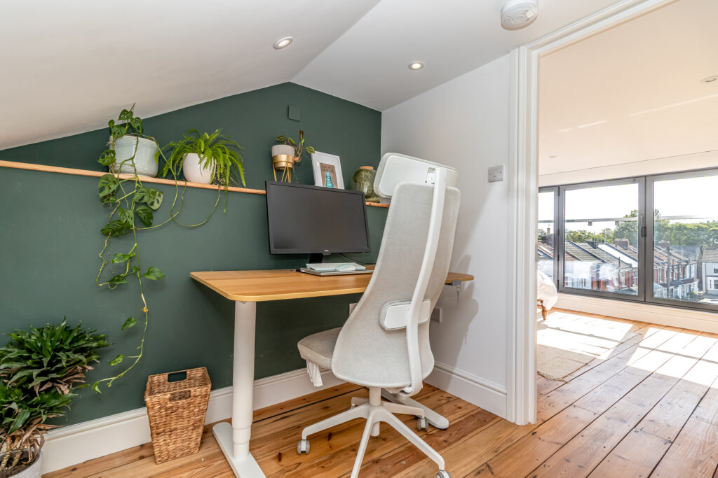 4 bedroom house Sold STC, Hunter Road, Southsea, PO4 – photo 19