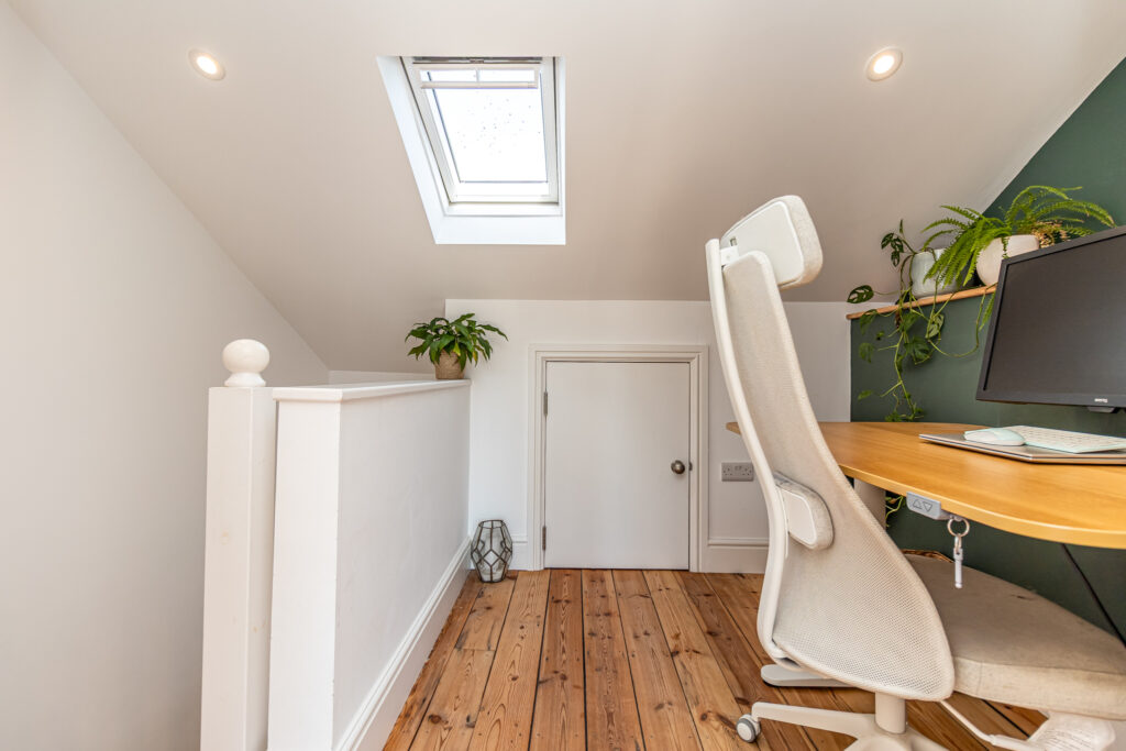 4 bedroom house Sold STC, Hunter Road, Southsea, PO4 – photo 20