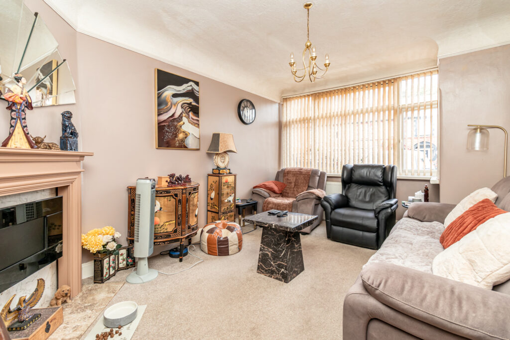 3 bedroom house for sale, Hawthorn Crescent, Cosham, PO6 – photo 16