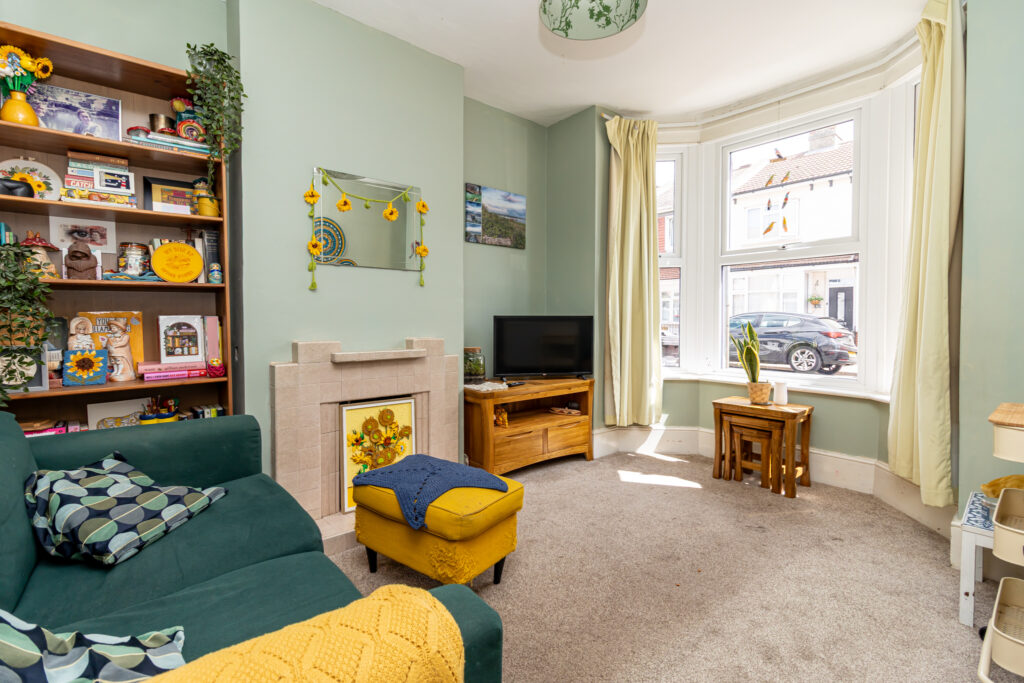 2 bedroom house for sale, Whitworth Road, Portsmouth, PO2 – photo 2