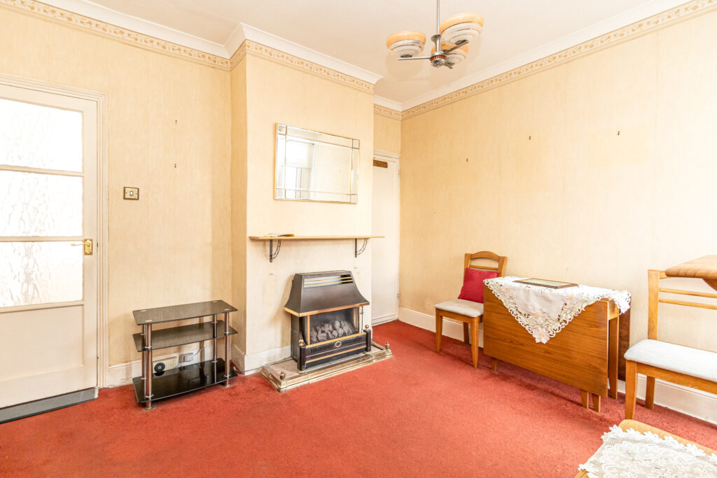 2 bedroom house for sale, Sutherland Road, Southsea, PO4 – photo 12