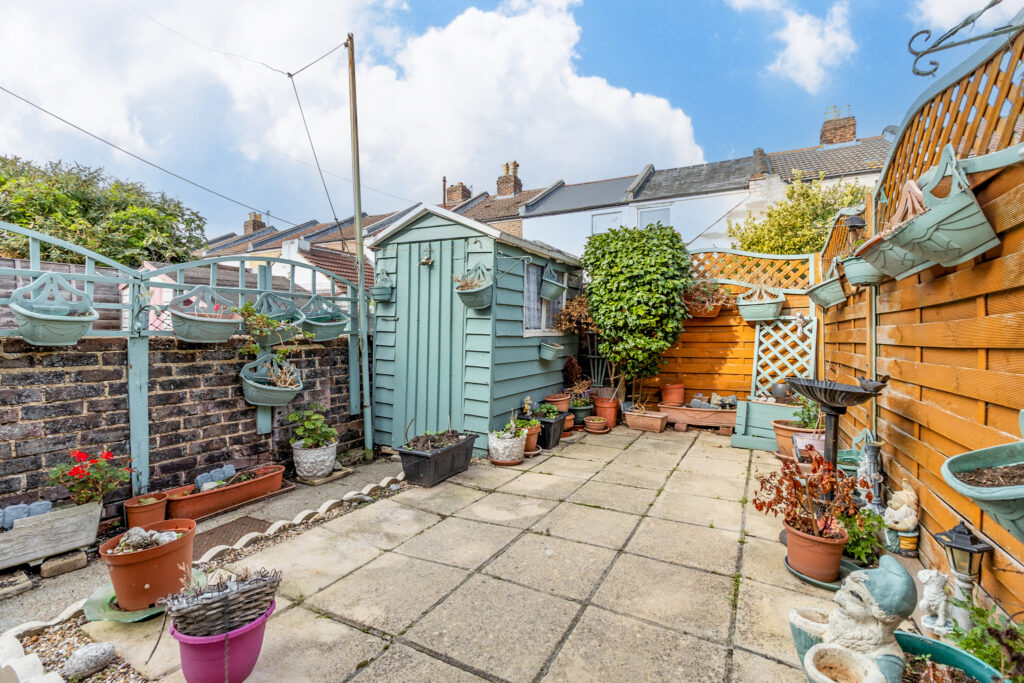 2 bedroom house for sale, Sutherland Road, Southsea, PO4 – photo 7