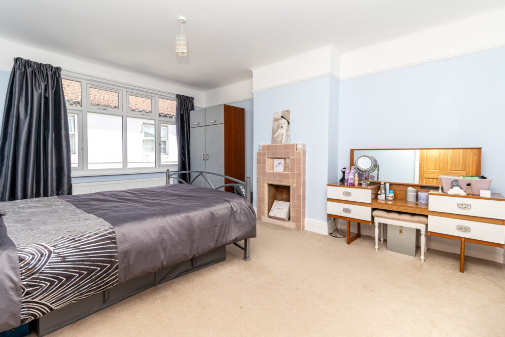 3 bedroom house for sale, Grove Road South, Southsea, PO5 – photo 21
