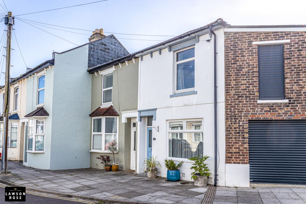 2 bedroom house Sold STC, Ward Road, Southsea, PO4 – photo 24