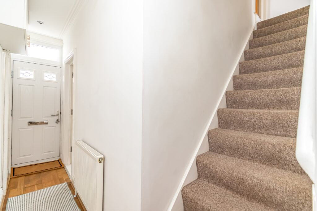 2 bedroom house Sold STC, Reginald Road, Southsea, PO4 – photo 9