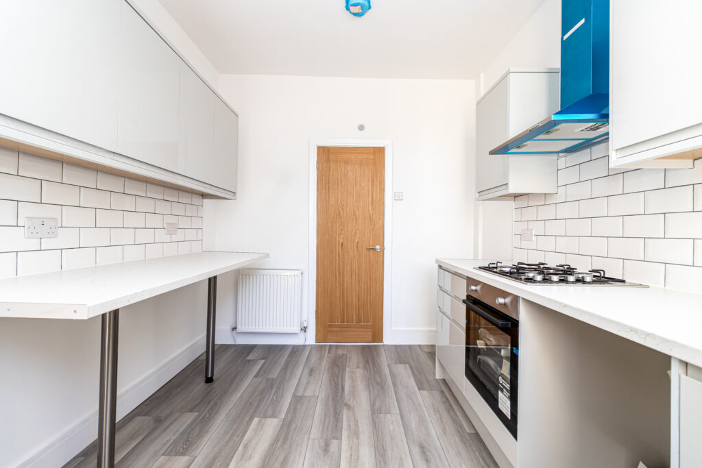3 bedroom house Sold STC, Winter Road, Southsea, PO4 – photo 26