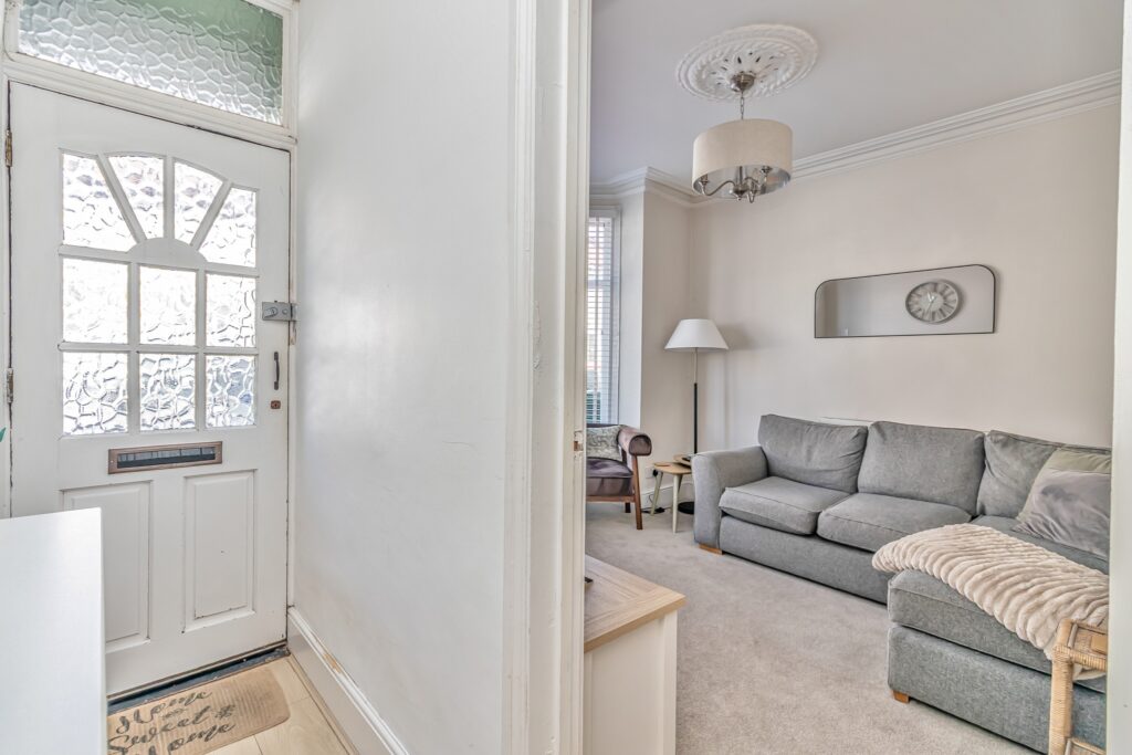 3 bedroom house Sold STC, Westfield Road, Southsea, PO4 – photo 18